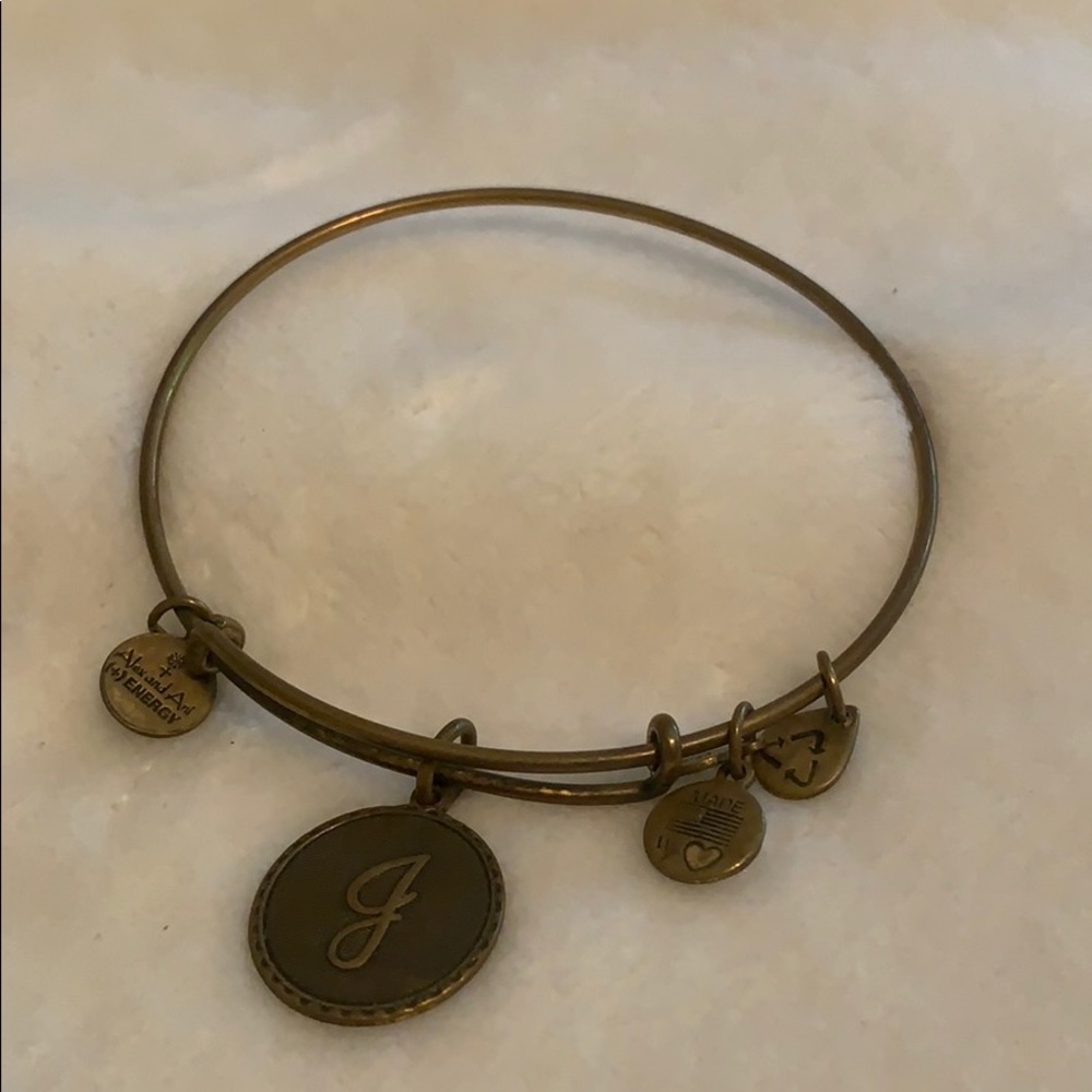 Alex & Ani J Bracelet 💕